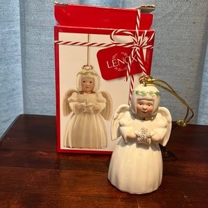 Lenox Holiday Cheer Angel Star Ornament Porcelain 24K Gold Christmas Holly Berry